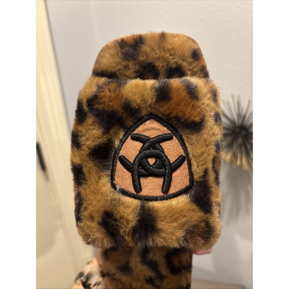 NEW! Ariat Leopard Print Cozy Slide Women's Size 6 Fleece Slides - Picture 5 of 7